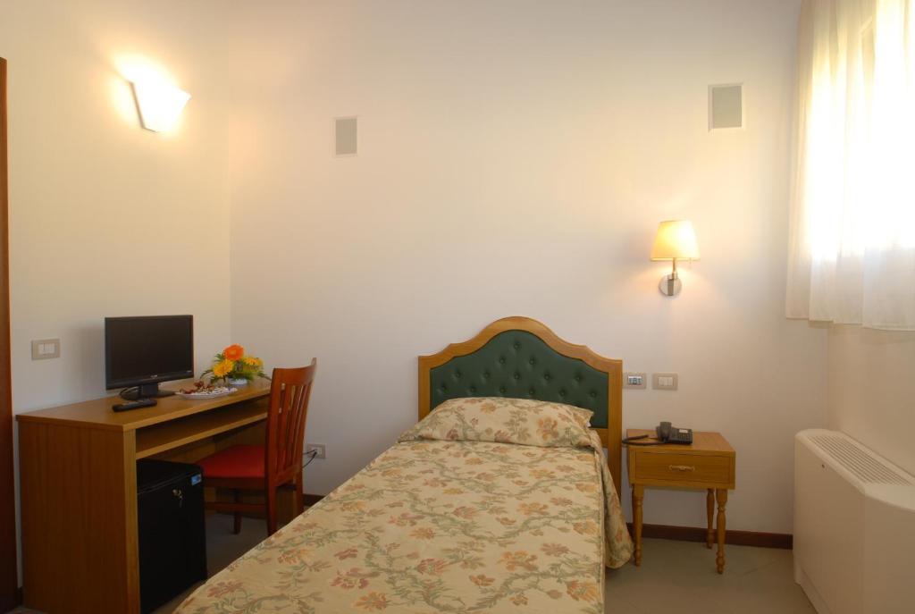 Villa Aretusi Bolonha Quarto foto